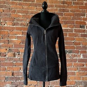 🇨🇦 🍋 Lululemon Black Jacket 🍋